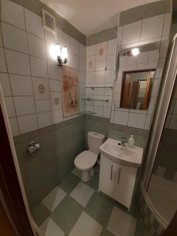 Centrum Zlote Tarasy Metro Rondo Onz Balkon Apartment Warsawa Bagian luar foto
